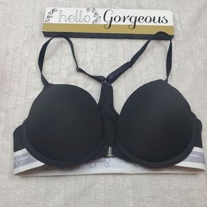 Jessica Simpson 34C bra